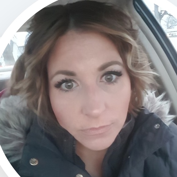 Meet your Posher, Kyla - Picture 1 of 1